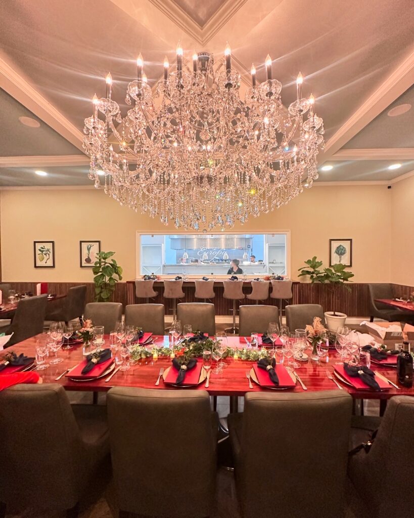 Rayson dining room