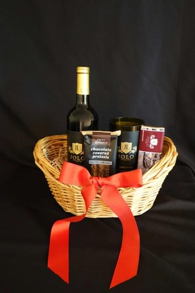 Image description 8857ca3b-c567-47e2-bf6a-5b52f7efe510